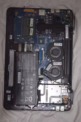 Pavilion Gaming 16 i7-13700H RTX 4060 16GB